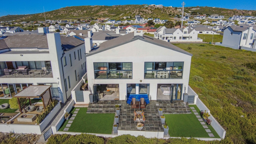 5 Bedroom Property for Sale in Sandy Point Beach Estate Western Cape